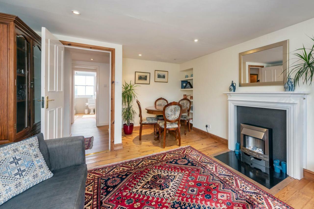 Central Bath Near The Circus With Parking Apartment Luaran gambar